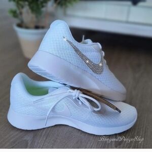 Nike Women's White Tanjun Sneakers with Crystaks Size 9.5